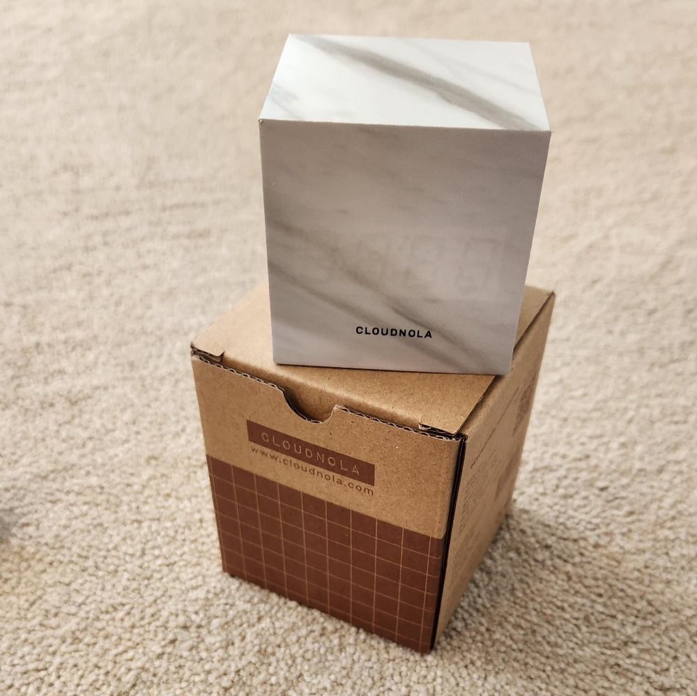 New in Box!! Cloudnola Digital Clock